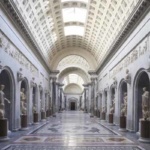 Prati, chiusa agenzia di viaggi abusiva e sequestrati 1800 biglietti per i musei vaticani: una denuncia per ricettazione e riciclaggio