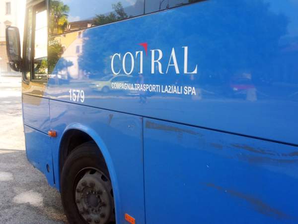 Treno Metromare vandalizzato nell'officina di Magliana vecchia