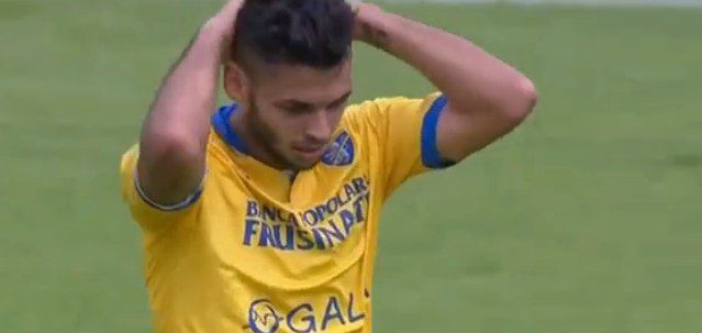 Frosinone perde in casa con il Palermo