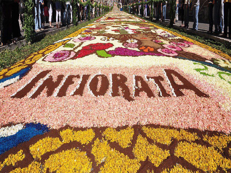 Ufficializzate le date della Tradizionale Infiorata di Genzano di Roma: quest'anno la manifestazione si terrà il 22, il 23 e il 24 giugno