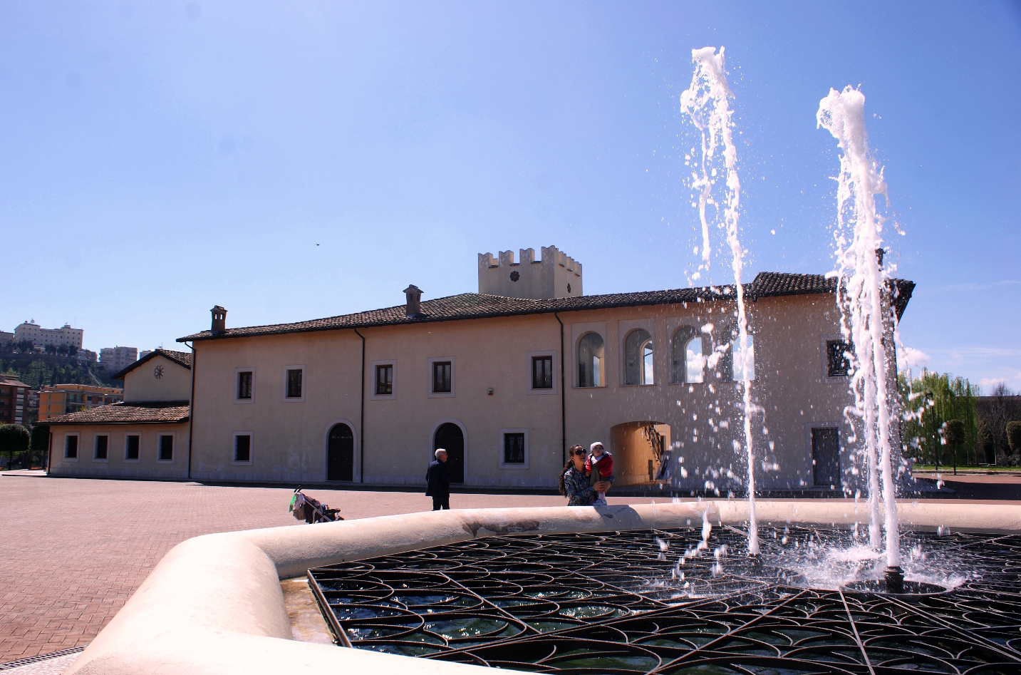Frosinone, attenzionate le zone di spaccio: Villa Comunale e Stazione ferroviaria. Sequestrato hashish