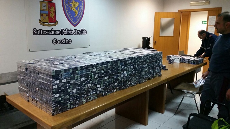 Aquino, contrabbando di sigarette: sequestrate 745 stecche e un denunciato