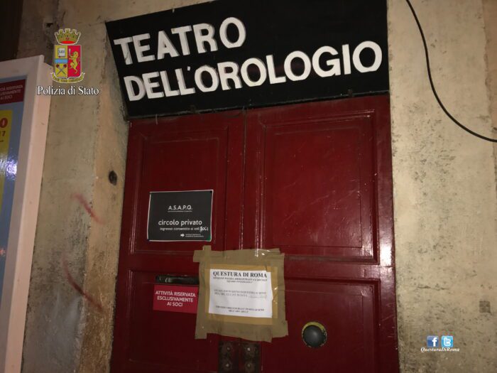 Roma, chiuso il Teatro dell'Orologio: inagibile e privo di autorizzazioni