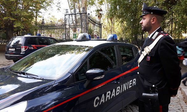 Cervaro, minorenne arrestato per maltrattamenti in famiglia, violenza a pubblico ufficiale e lesioni