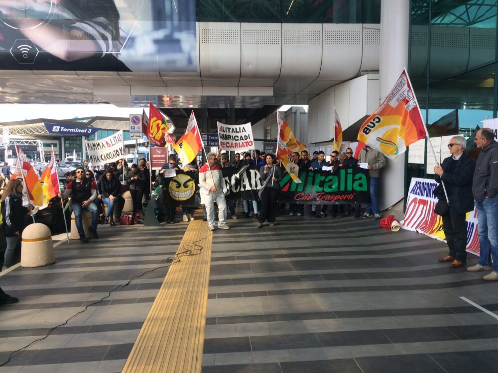 Roma, venerdì 25 ottobre 2019 sciopero 24 ore USB di Alitalia i motivi
