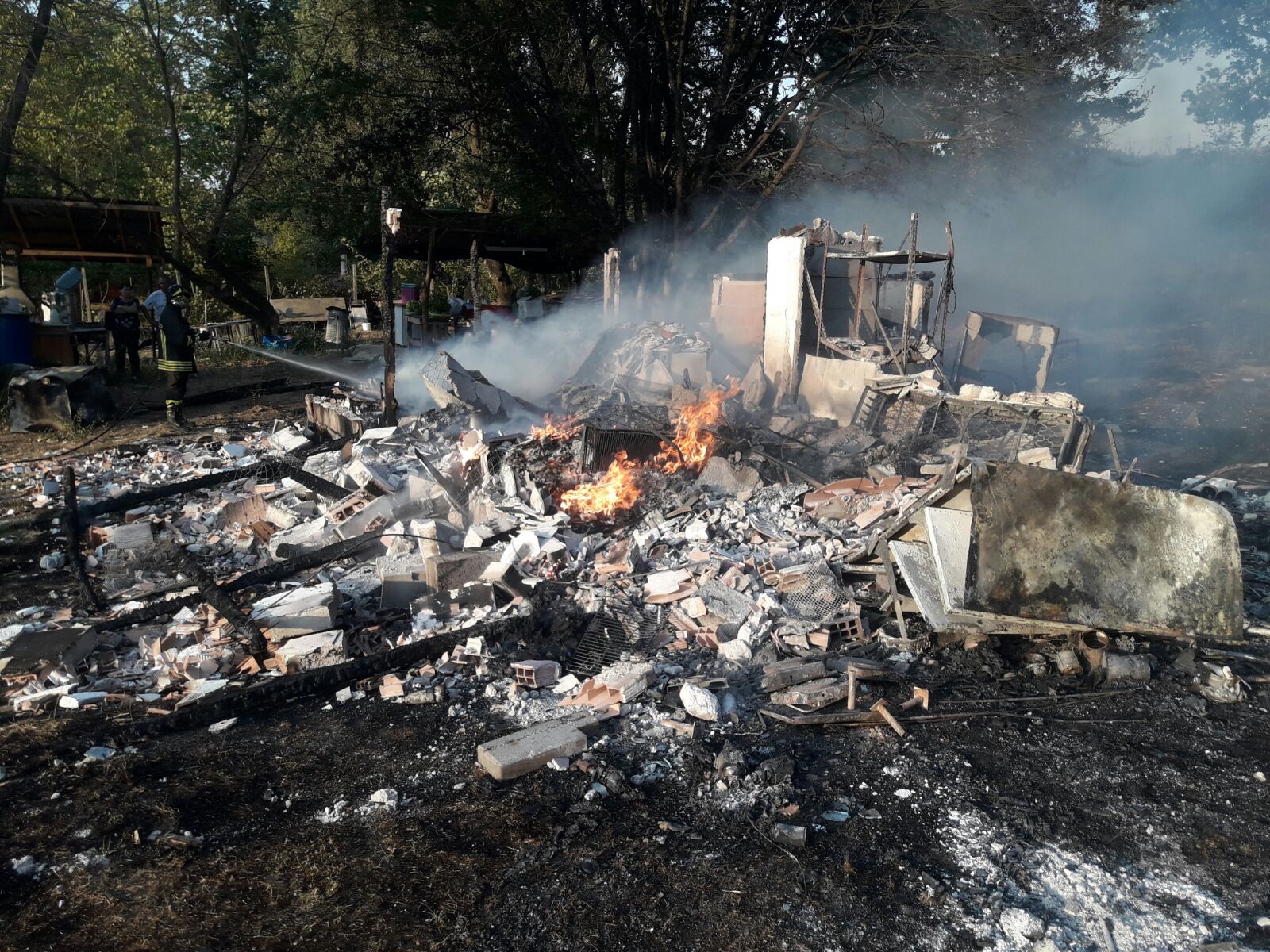 Colleferro, casa a fuoco in via Consolare Latina: ancora da capire le cause dell'incendio (FOTO)