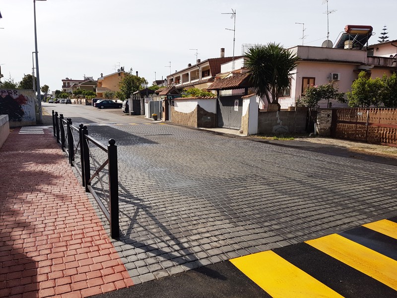 Pomezia, incrocio tra via degli Argonauti e via Lerici: terminati i lavori di messa in sicurezza della strada