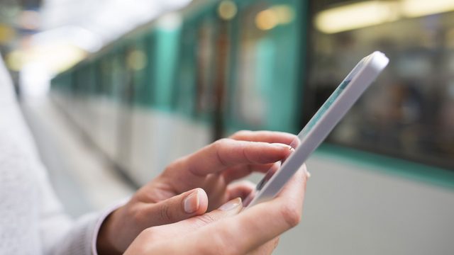 Truffe online, campagna di phishing ai danni dei clienti Trenitalia: i consigli della Polizia Postale