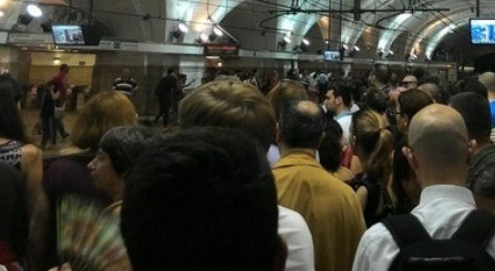 Roma, metro C: evacuazione di emergenza treno di linea