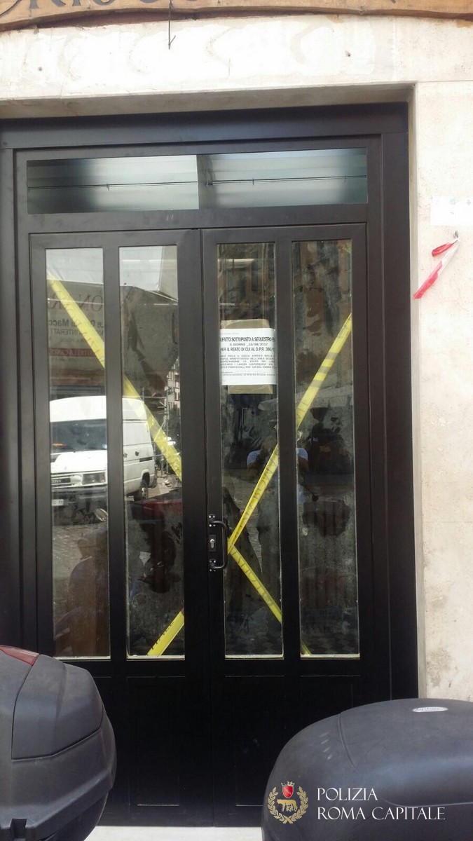 Roma: A Campo de' Fiori, Polizia Locale, sequestra ristorante per abusi edilizi