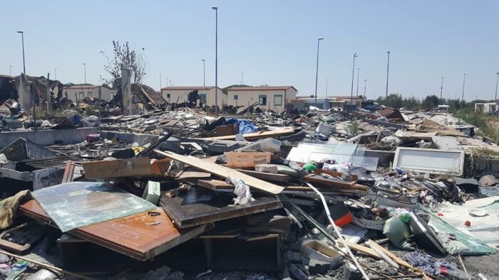 roma sgombero insediamento abusivo via foro italico