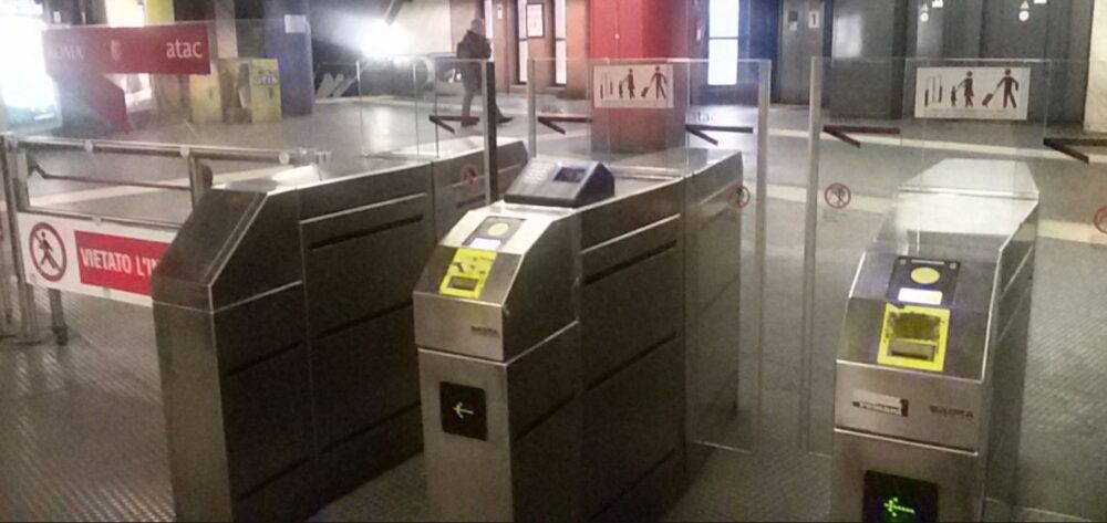 Chiusura stazione Policlinico dal 29 novembre 2020