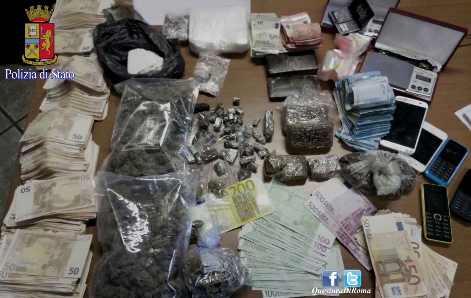 Torpignattara. Nascondeva in casa hashish, marijuana, cocaina e 40mila euro in contanti. Polizia arresta un 22enne romano
