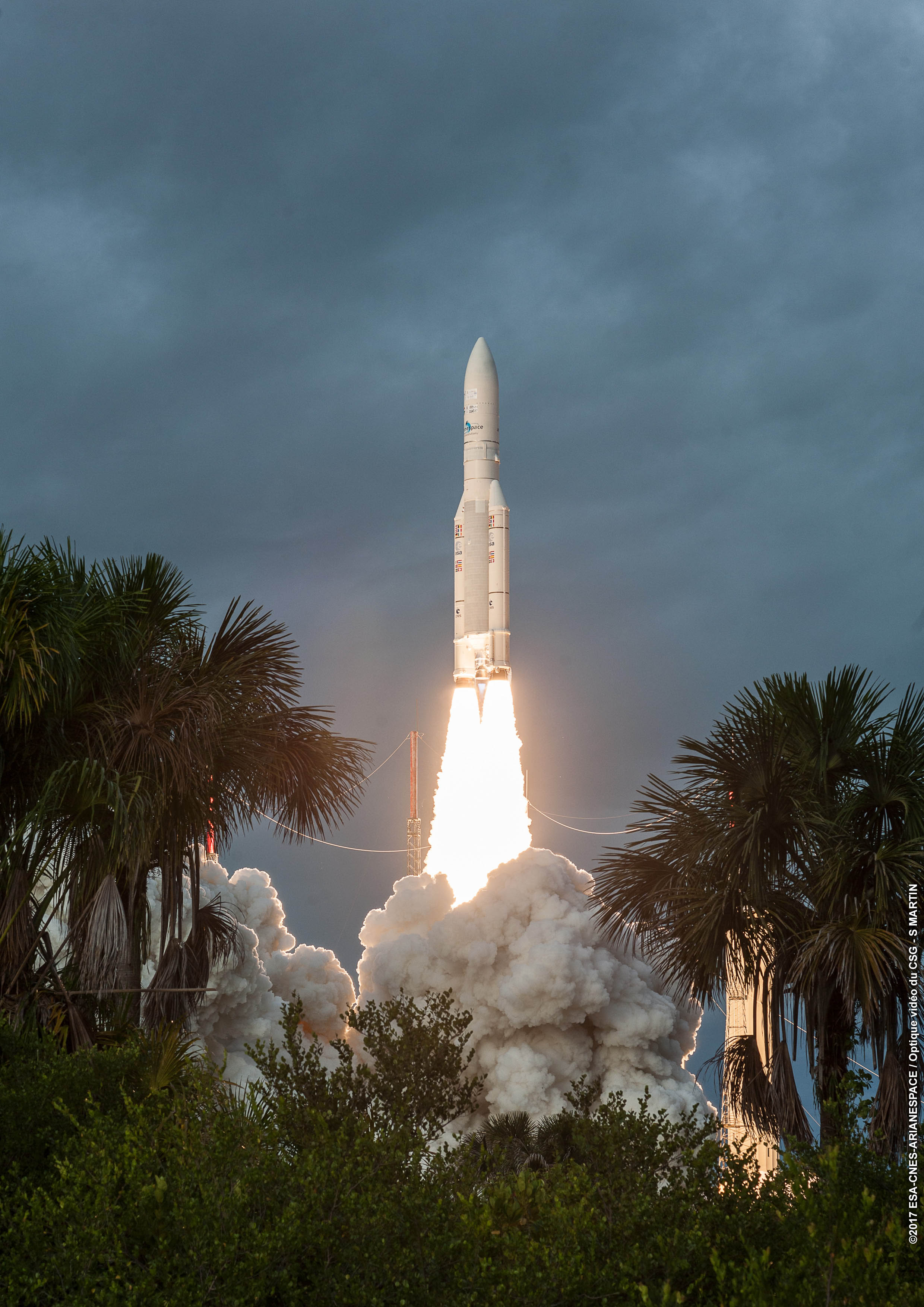 Incidente nello spazio per Ariane 5: satelliti vengono posizionati in modo errato