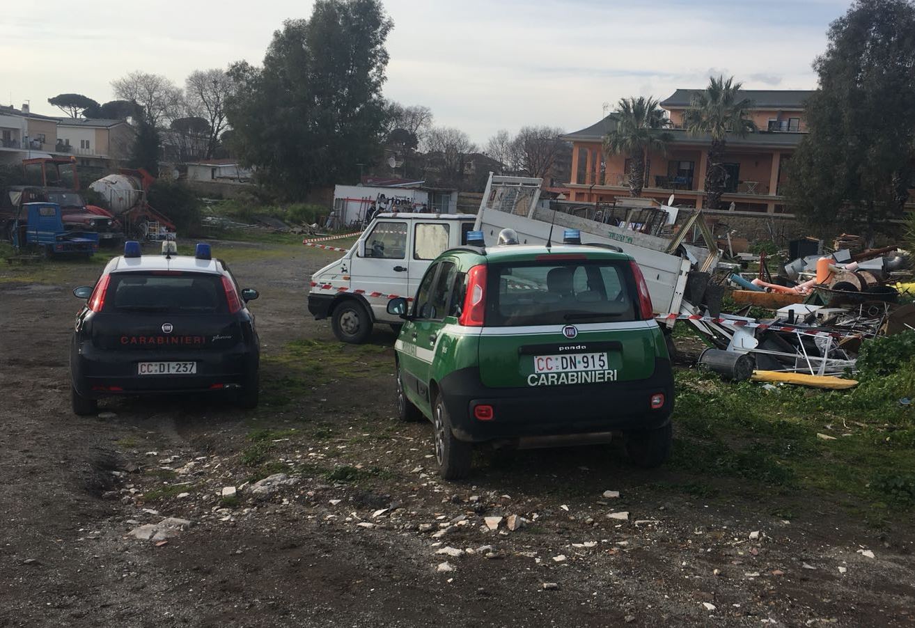 Discarica abusiva in area archeologica sull'Appia: due denunciati e area sequestrata