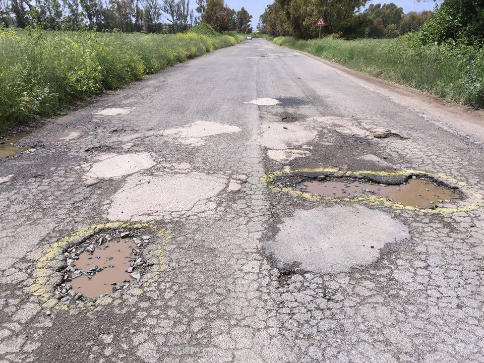 Le strade di Marina di Ardea sono dissestate: ecco quelle che non sono state tappate (FOTO)