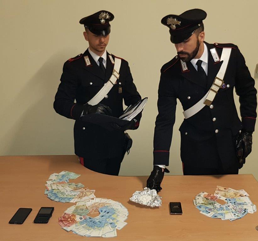 Tre arresti a Pomezia: possesso di droga e uomo rintracciato resosi colpevole di omicidio