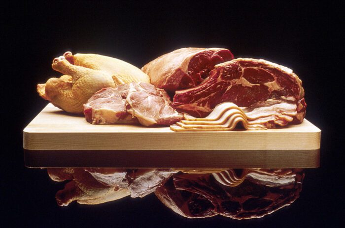 Studio: mangiare carne favorisce le infezioni della vescica
