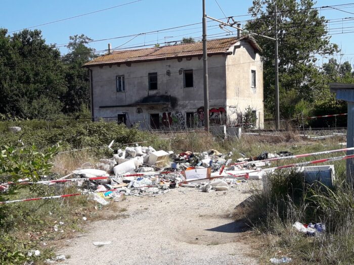 Fiumicino, sequestrata discarica abusiva in Via Tre Denari