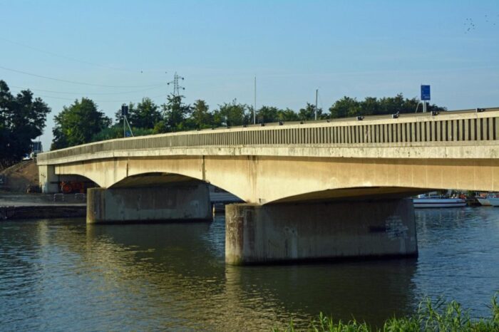 Riaperto il Ponte della Scafa: traffico regolare da Fiumicino a Ostia