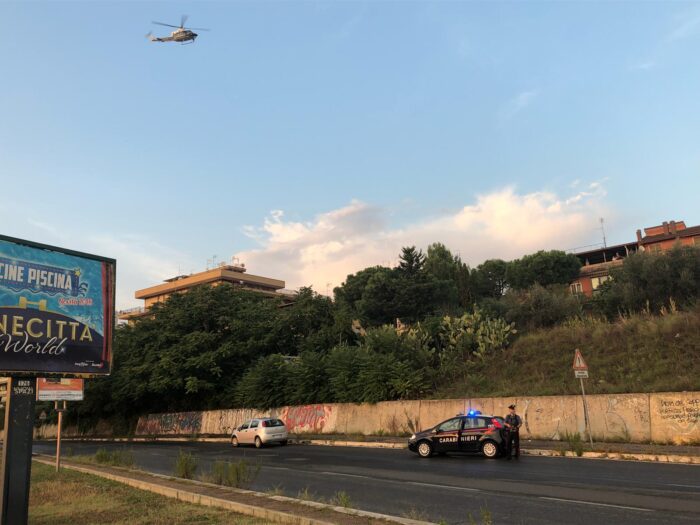 Frascati, "Caporale" 62enne del volantinaggio arrestato: 10 euro per ogni 1000 volantini distribuiti