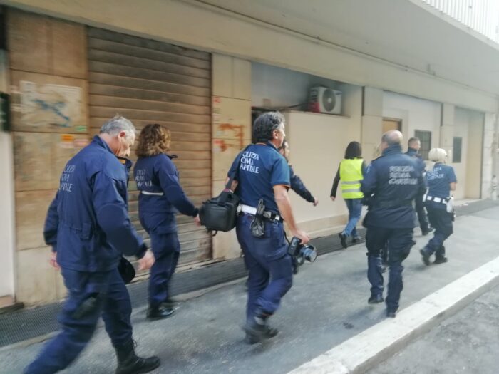 Ostia, la Polizia Locale sgombera l'appartamento di Silvano Spada