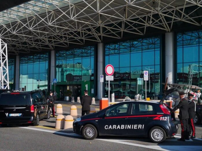 Aeroporto di Fiumicino, denunciata autrice del furto al duty free