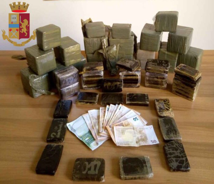 Roma, arresti per droga a Pietralata, Borghesiana e Valle Martella