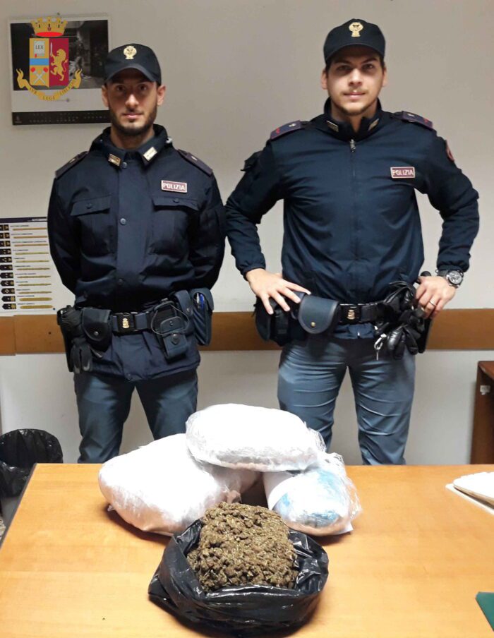 Porta Maggiore, sequestrati 7 kg di marijuana e arrestati cinque pusher: spacciavano nel quartiere Prenestino-Labicano