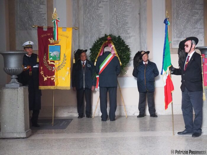 Pavona, inaugurato un monumento ai Caduti di tutte le guerre