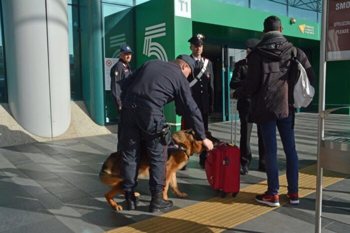 Controlli presso gli aeroporti di Fiumicino e Ciampino