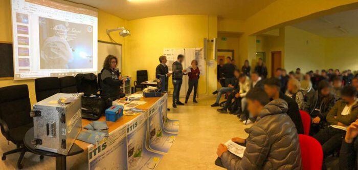 Cassino, la lezione della Polizia Scientifica al’I.T.I.S. Ettore Majorana