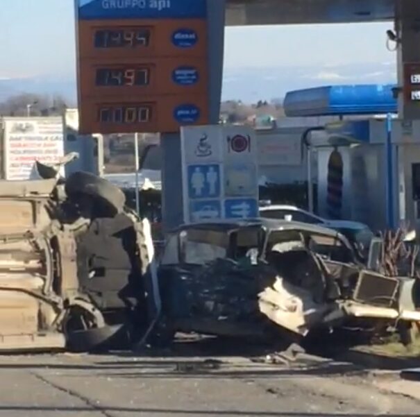 incidente lariano via napoli