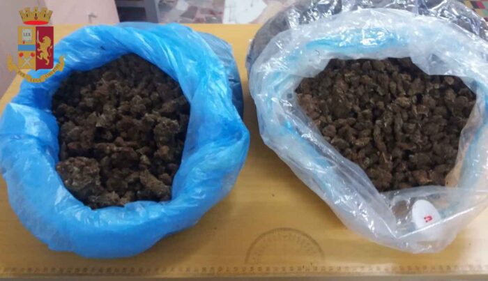 Castelverde, gli agenti della Polizia di Stato arrestano pusher trovato in possesso di oltre 3 kg di marijuana