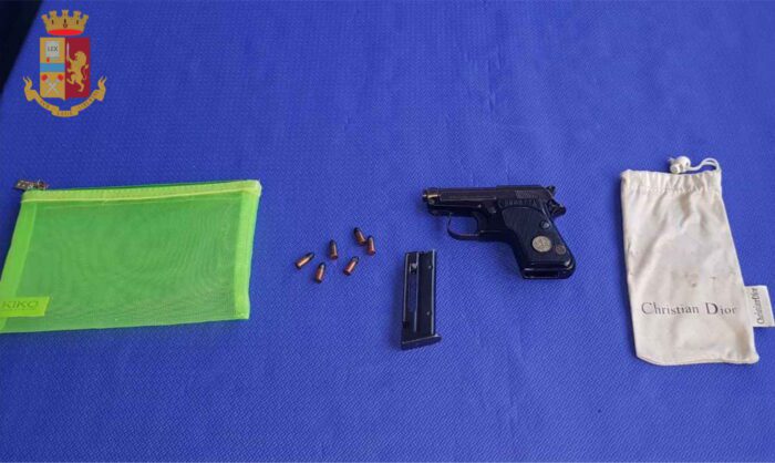 settebagni pistola donna