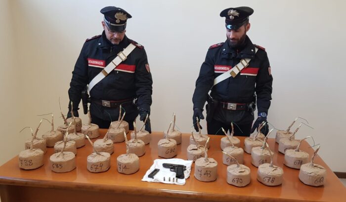 ostia bomba carta casa ex