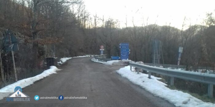 Lazio, strade regionali percorribili: attenzione sulla 509 di Forca d'Acero per smontamento neve a lato strada