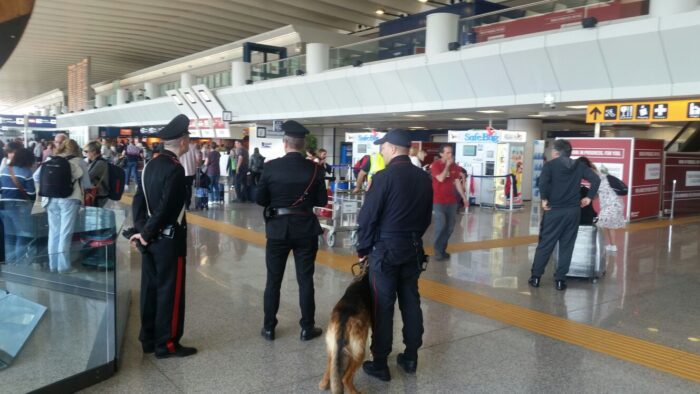 fiumicino aeroporto furti