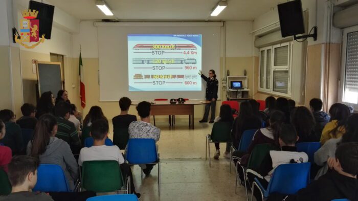 Polizia di Stato incontra studenti Carpineto Romano e Montelanico