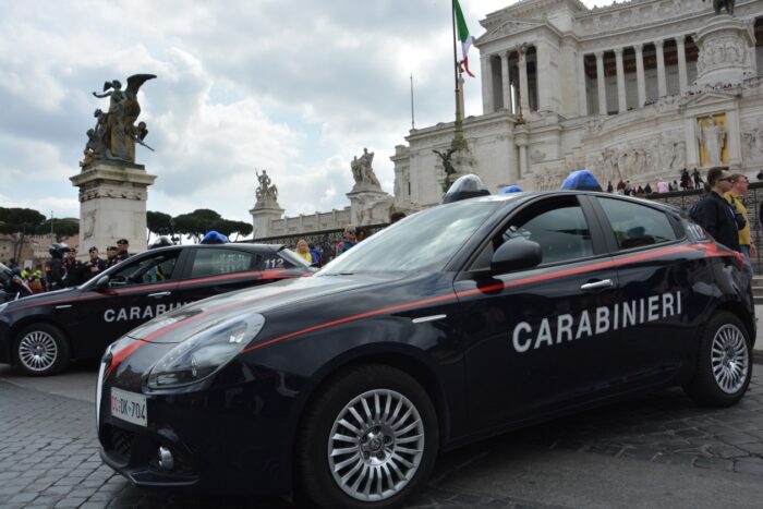 Largo Argentina e Via del Corso, quattro persone arrestate per furti nel centro storico. Le operazioni dei Carabinieri