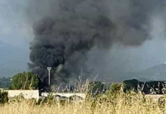 Incendio a Frosinone: indagini in corso e analisi dell'Arpa Lazio