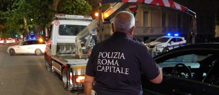 Controlli del ponte di ferragosto: 50mila euro di multe e 2000 articoli sequestrati a Roma