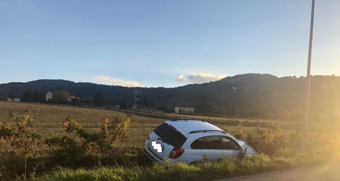 Incidente tra Colleferro e Artena in via Latina: scontro tra due auto all'altezza dell’incrocio Maiotini (foto)