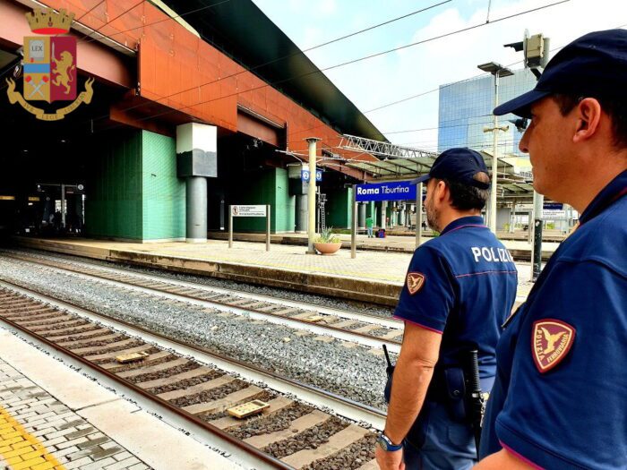 Controlli straordinari della Polizia di Stato alla stazione ferroviaria Roma Tiburtina: un denunciato