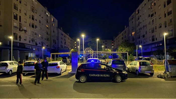 Roma accoltella coppia via del forte tiburtino