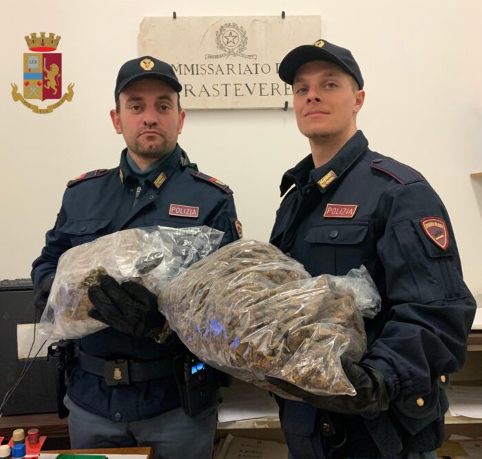 trastevere sequestrata marijuana