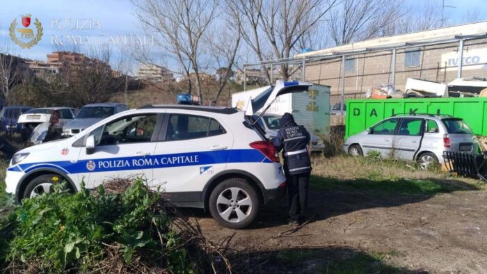 Casalotti: occupazione abusiva, abbandono e gestione illegale di rifiuti. Sequestrata area di oltre 2000 metri quadri