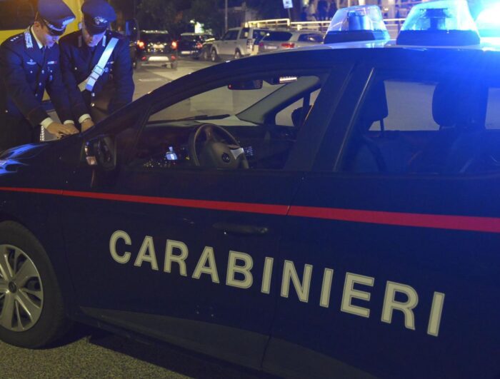 Parioli, banda di ladri rapina una gioielleria