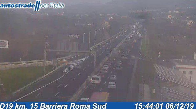 Roma Sud Monte Porzio Catone incidente autostrada oggi 6 dicembre 2019