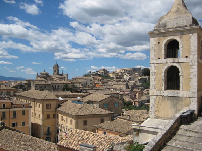 Arpino, sospensione idrica e disagi con l'acqua in quasi tutto il paese: info, orari e zone